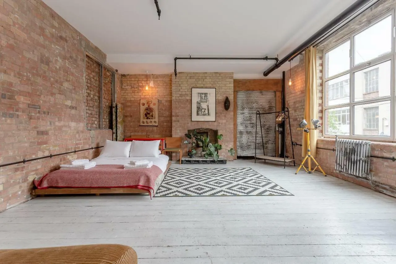 Апартаменты Industrial Open Plan Studio In Hackney Лондон Великобритания